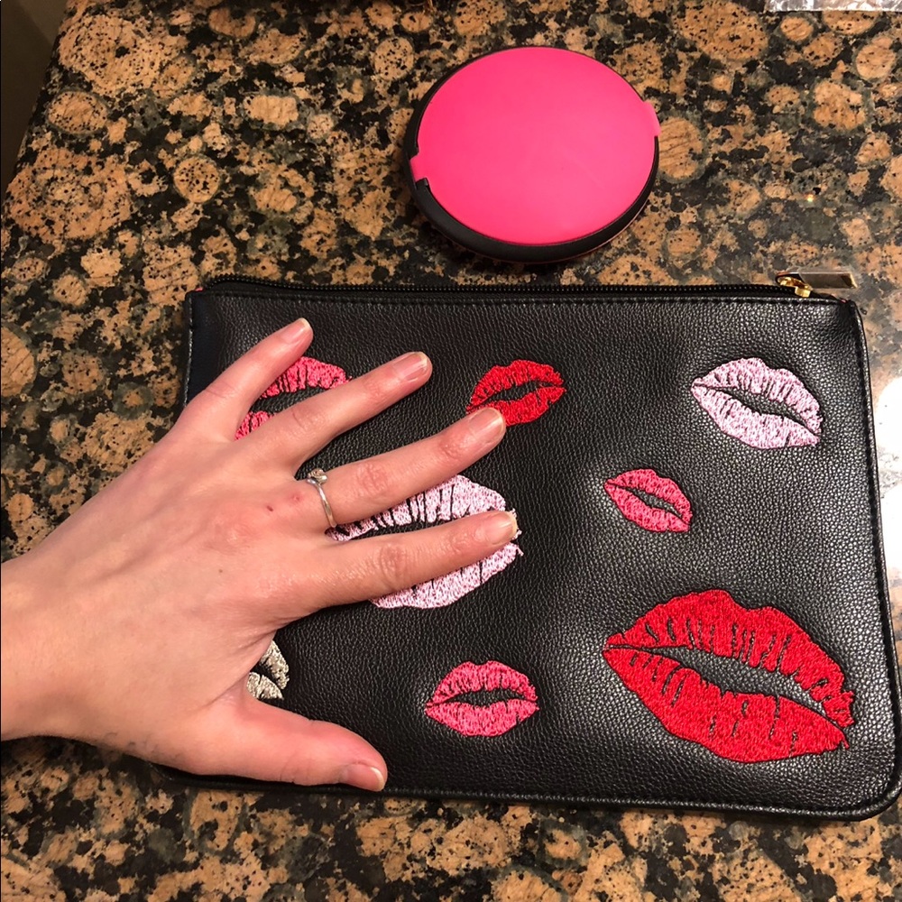 Make up bag with mirror
